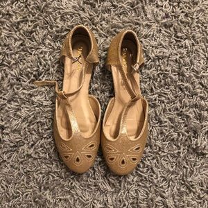 Mod Cloth T-strap Vintage Flat